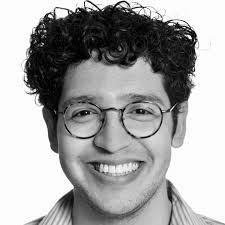 Kate Besser's Instagram, Twitter & Facebook