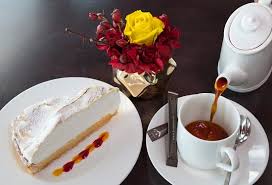 182 likes · 107 were here. Kaffee Und Kuchen Im Restaurant Sphere Picture Of Restaurant Sphere Berlin Tripadvisor