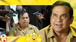 चलो भविष्य बता कर लोगों को लूटता हु