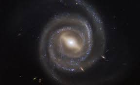 / una galaxia espiral barrada es una galaxi. Galaxia Espiral Barrad