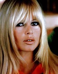 Only 2% of people in the world are natural blondes. Tumblr Bardot Hair Bardot Bangs Brigitte Bardot Hair