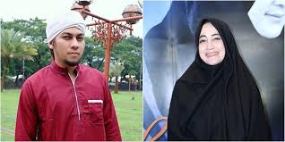 Dikatakan pada sebuah tayangan infotaiment, kamis. Beredar Foto Mesra Umi Pipik Dan Sunu Ini Kata Kakak Iparnya Bogor Daily