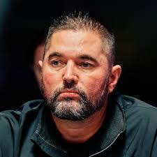 Justin Stenberg's Instagram, Twitter & Facebook