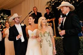 Alan jackson celebrated the release of his latest album, the bluegrass album, tuesday night at the station inn about a mile. Alan Jackson S Daughter S Wedding Southern Bride