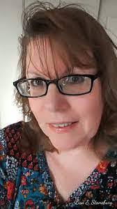 Lisa Stansberry's Instagram, Twitter & Facebook