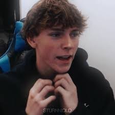 Colin Myers's Instagram, Twitter & Facebook