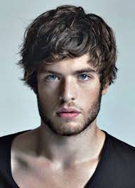 Coiffure homme milong infos, conseils et photos. Pourquoi La Morpho Coiffure Est Si Importante Pour L Apparence Impeccable D Un Homme Coiffure Homme Coiffure Homme Visage Ovale Coiffure Homme Cheveux Mi Longs