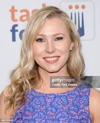 13 Tara Sanderson Stock Photos, High-Res Pictures, and Images