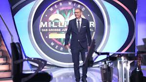 Jeder kandidat ist individuell und jede sendung einzigartig. Wer Wird Millionar Gunther Jauch So War Die Jubilaumsshow Der Spiegel
