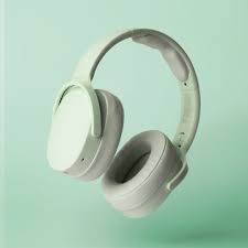 Limited Edition May Drop 2 2 Hesh 3 In Fresh Mint Hesh 3 Is Our Most Popular Go Anywhere Headphone And It Skullcandy Headphones Headphones Over Ear Headphone