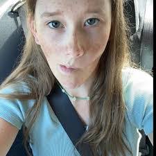 Allison Seitz's Instagram, Twitter & Facebook