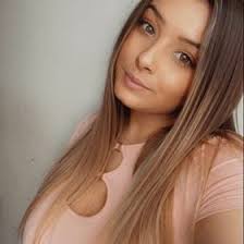 Megan Karas (meganekaras)