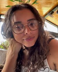 Alannah Berry (@alannahberrart) • Instagram photos and videos