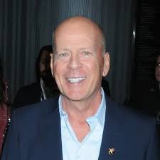 70 yaşındaki ​Hollywood aktöründen acı haber geldi! Bruce Willis'in son  sağlık durumunu kızı açıkladı...