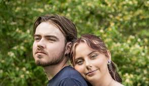 Lisa Krauss and Trace Caudill's Wedding Website