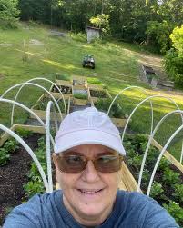 Check out these Farm Market Fresh authorized farms in Southwest VA!  🍅Crooked Porch Farm