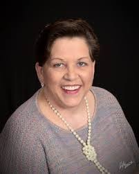 Sandra Donohue's Instagram, Twitter & Facebook