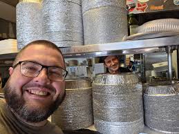 Casa Bianca offers free pizza to families