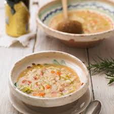 Weisse Bohnensuppe Rezept Bohnensuppe Rezepte Italienische Gerichte