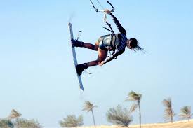 Du 11 au 16 avril, l'élite internationale du kitesurf et du windsurf freestyle se retrouvera à leucate, pour la 24ème édition du mondial du vent. Mondial Du Vent 2019 Maureen Castelle Je Veux Rentrer Dans Le Top 5 Mondial Sur Le Gka Freestyle 2019