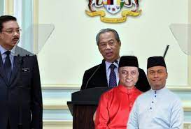 ريزل مريکن بن ناينا مريکن; Pelantikan Dato Sri Reezal Merican Ke Kementerian Belia Dan Sukan Editor Malaysia