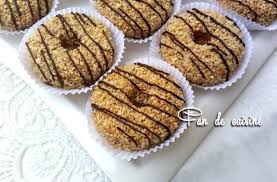 Asalam Alaykom Voici Des Sables A La Halwa Turc Et Cacahuetes Recette Tres Simple Mais Le Resultat Est Parfait Super Bon Et F Food Desserts Food And Drink