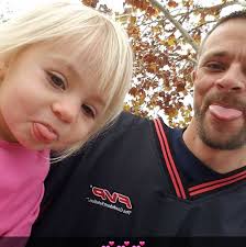 I need help/someone to tell me I'm dumb ig lol, my 1990 and my 89 won't run  unless they have starting fluid sprayed. BOTH fuel pumps are getting power  just not turning