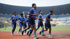 Jelang Tampil Di Piala Menpora 2021 Fisik Skuad Persib Bandung Digeber Okezone Bola