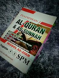 19 x 26 (w x h cm) more info contact us about us teacher's price. Buku Rujukan Al Quran Al Sunnah Ting 4 N 5 Books Stationery Books On Carousell