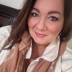 Lori Glisson's Instagram, Twitter & Facebook