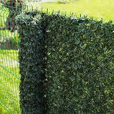 Il est idéal utilisé en écran de verdure. Ecran De Verdure Pvc 195 Brins 3 X H 1 M Castorama