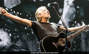A note from roger waters to pink floyd fans: Pink Floyd S Roger Waters Calls Trump Boris Johnson Heartless Sociopaths