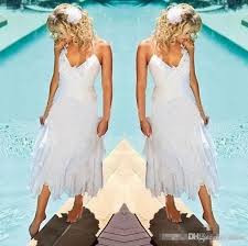 Discount Vintage Bohemian Beach Tea Length Wedding Dresses 2018 With Halter Nec Bohemian Beach Wedding Dress Beach Wedding Dresses Backless Short Wedding Gowns