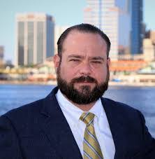 Robert Heekin's Instagram, Twitter & Facebook