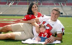 But beyond his excellence in the field of play, the number of children the champion has is. Tiffany Rivers Wiki Facts About The Life Of Philip Rivers Wife Naibuzz