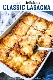 Classic Lasagna In 2020 Classic Lasagna Italian Recipes Supper Recipes