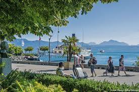 Le Leman En Bateau De Geneve A Lausanne Vacances En Suisse Lac Leman Voyage Suisse