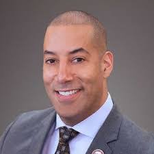 Sean Spiller's Instagram, Twitter & Facebook