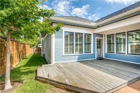 The price of your deck will depend on how big it is. Do S And Don Ts For Choosing The Right Fence Colour Maria Killam