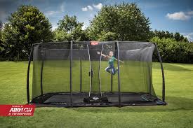 Worauf es beim kauf zu achten gilt. Darum Sollte Man Sich Ein Trampolin Im Garten Kaufen