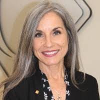 Terri Waddell's Instagram, Twitter & Facebook