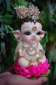I Want This Idol How Much It Cost And Where It Will Get Baby Ganesha Happy Ganesh Chaturthi Lord Ganesha Paintings