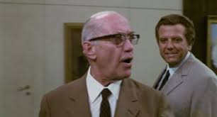 Death Laid an Egg (Comparison: Italian Version