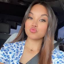 Abby Acosta's Instagram, Twitter & Facebook