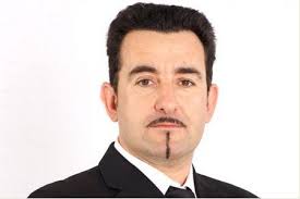 La vicenda ha sollevato un grande cordoglio in tutta italia e sta scatenando il dibattito. Luigi Pelazza Iena Per Caso Cinetivu