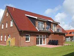 2 häuser mit je 2 ferienwohnungen in besonders ruhiger lage im ostdorf. Ferienwohnung Haus Sonnenschein Dg Wohnung 27b Norddeich Firma Vermietungsservice Haan Frau Inka Haan