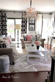 How often do you look at your living room decor and wish you would have gone in a different direction? 17 Marvelous Feminine Living Room Designs That Will Charm You