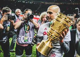 Laliga ya se prepara para volver a vibrar. Pep Guardiola As Manager 565 Games 25 Trophies 3 La Liga 3 Supercopa 2 Copa Del Rey 1 Tercera 3 Bun Sporf Scoopnest