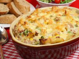 Se ancora non lo avete fatto iscrivetevi al mio canale youtube divertirsi in cucina per non perdervi le mie video lessate la pasta al dente, e saltatela nella pentola con il condimento. Pasta Al Forno Con Ragu Bianco Deliziosa Variante Di Una Classica Ricetta