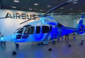 La fuerza aérea colombiana (fac) ha enviado a italia a la tripulación del nuevo helicóptero presidencial leonardo aw139 para iniciar el proceso de entrenamiento y familiarización con la aeronave. Noticias Llega El Nuevo Helicoptero Presidencial De Mas De 10 Millones De Dolares